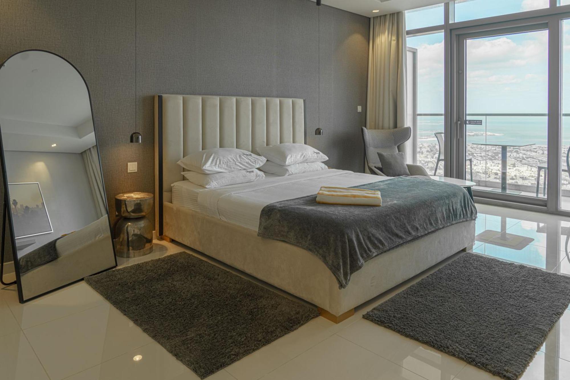 Paramount Tower Hotel And Residences With Infinity Sky Pool دبي المظهر الخارجي الصورة